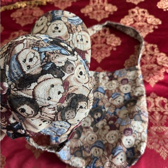 Vintage Teddy Bear Tapestry Bag & Hat Set - Picture 3 of 4